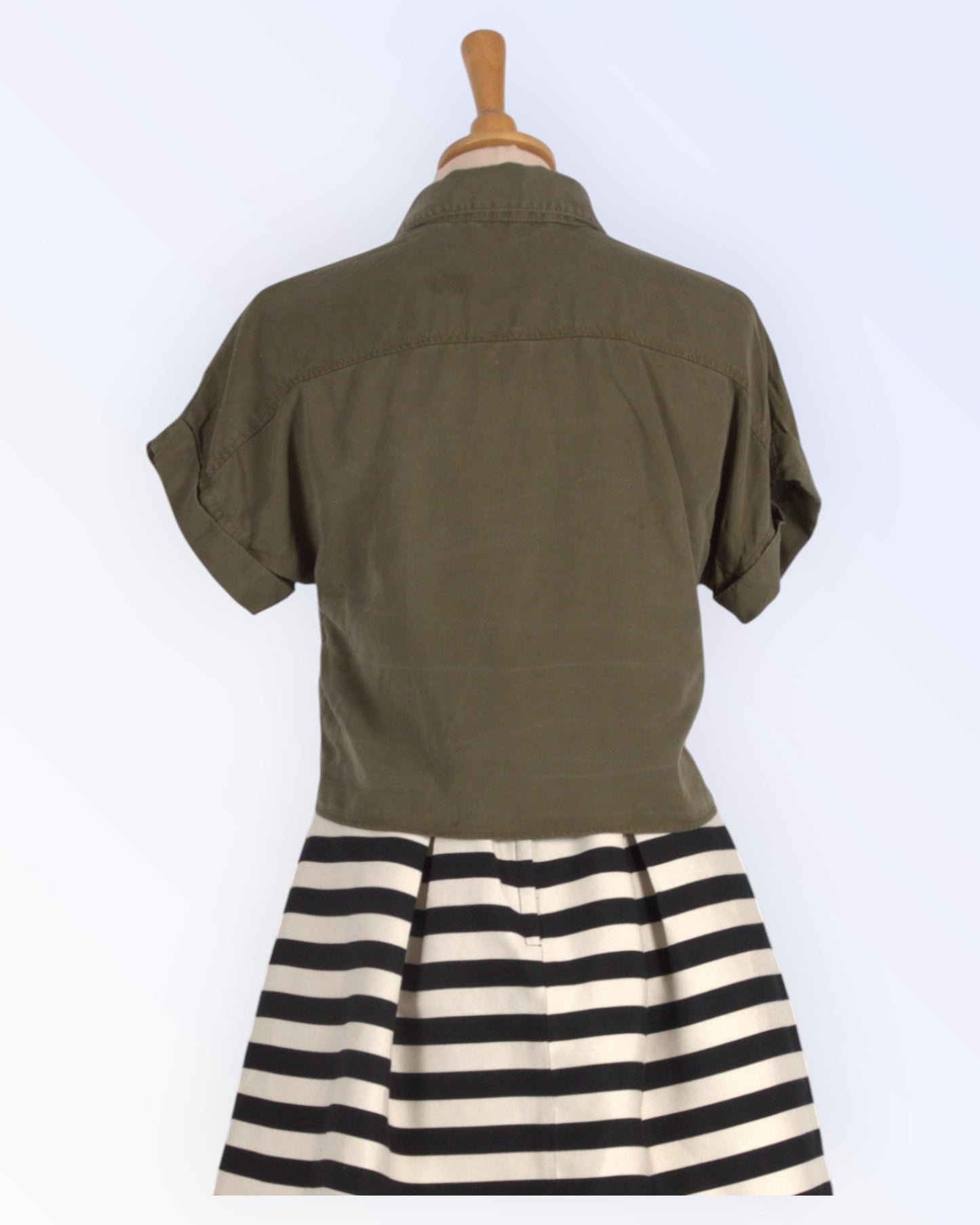 Zara Basic oliivroheline sportlik pluus