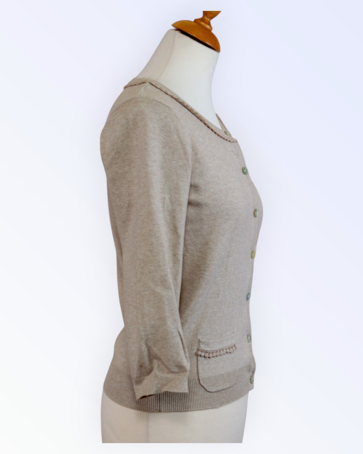 Laura Ashley beež kadigan