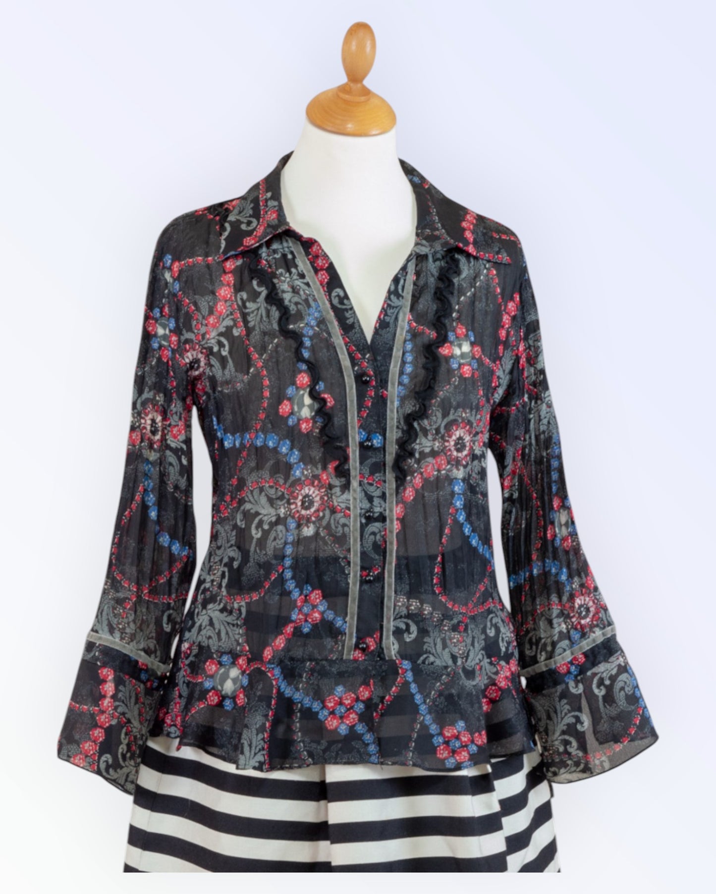 Kriss Sweden floral blouse