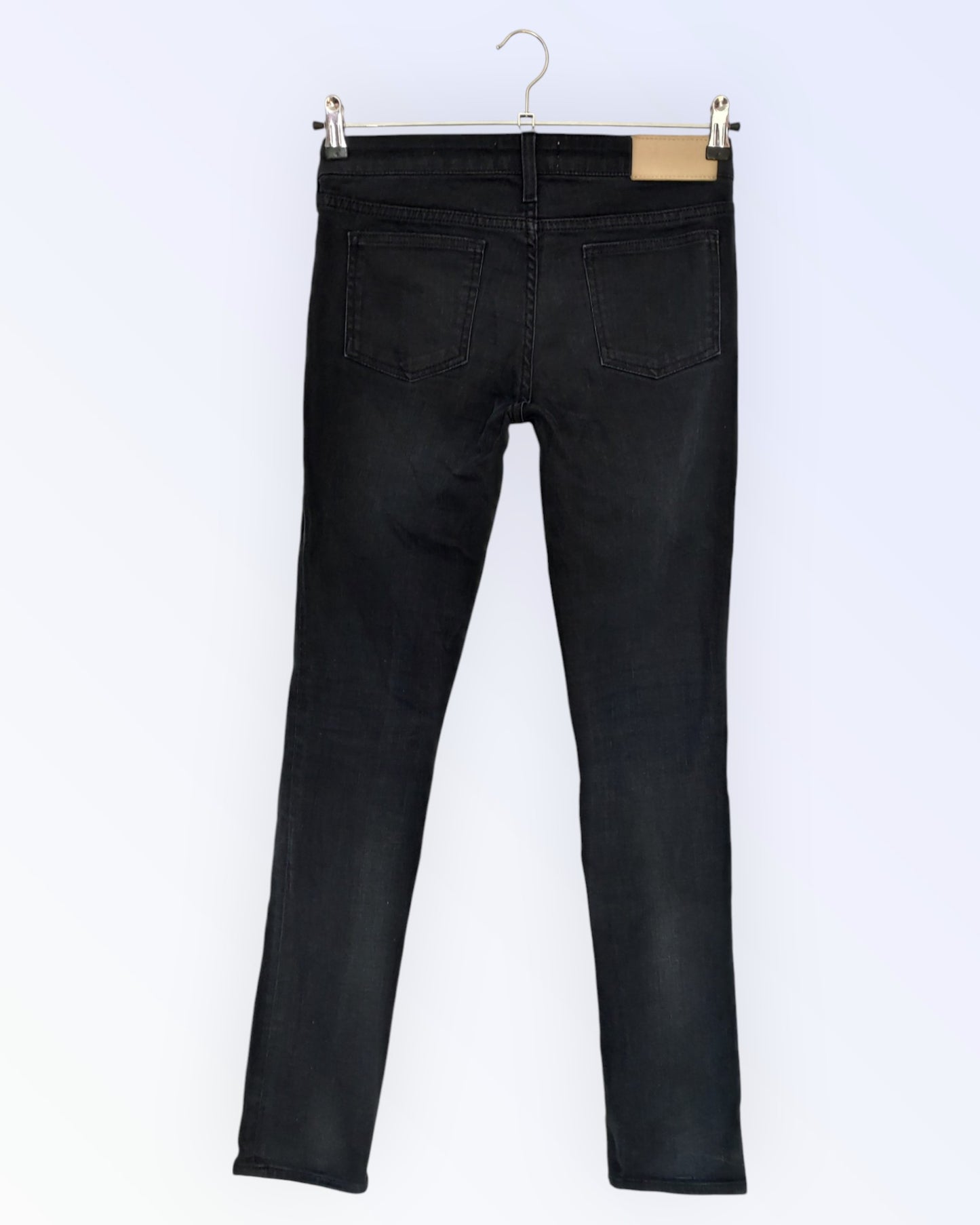 Acne teksapüksid