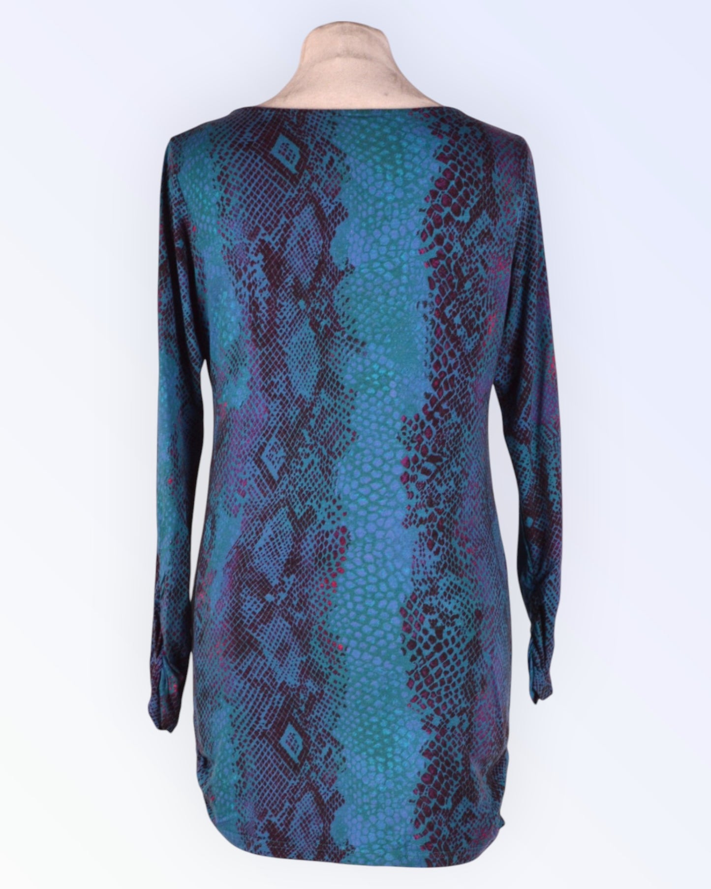 Orsay ussimustriga top