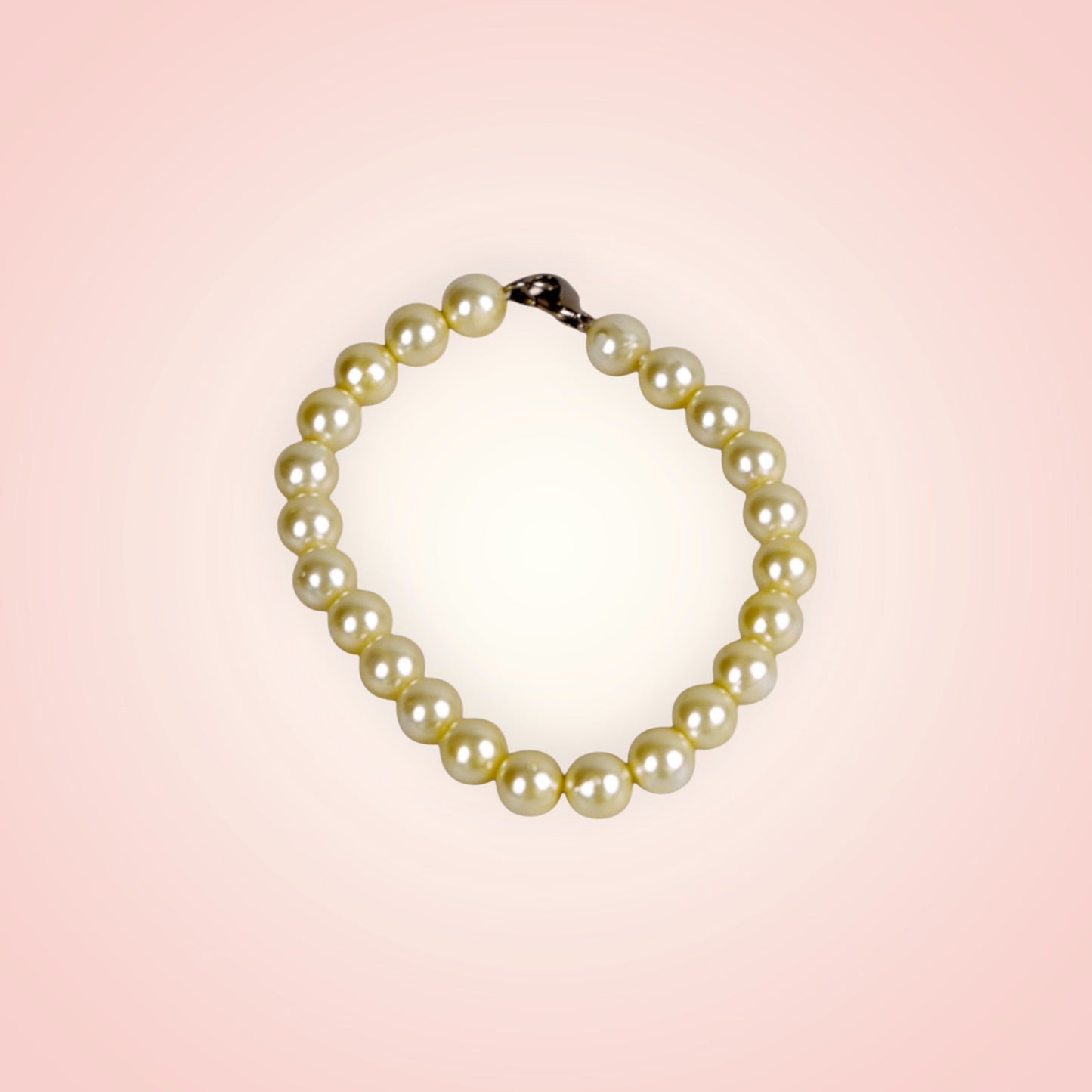 Pearl bracelet