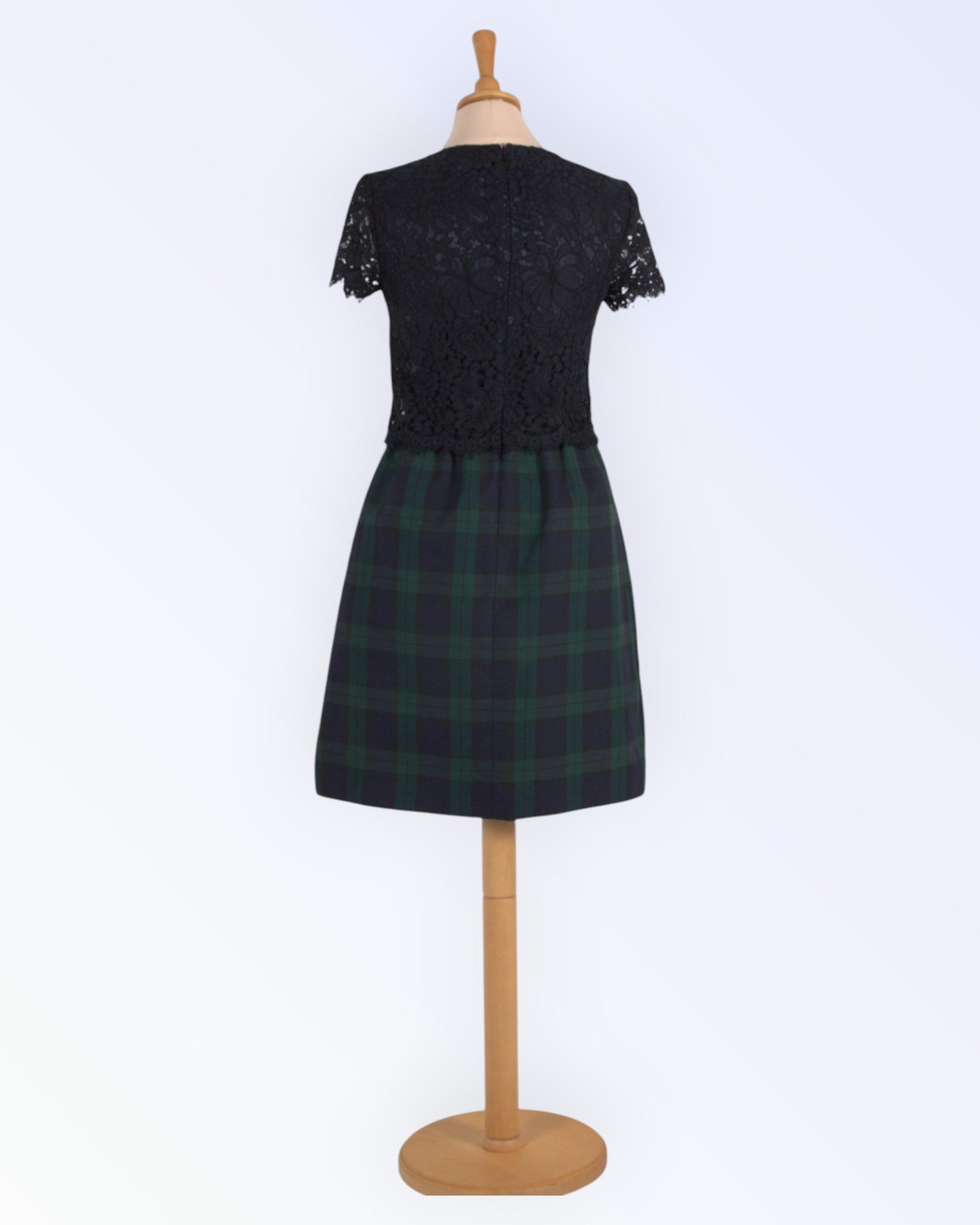 Brooks Brothers peokleit