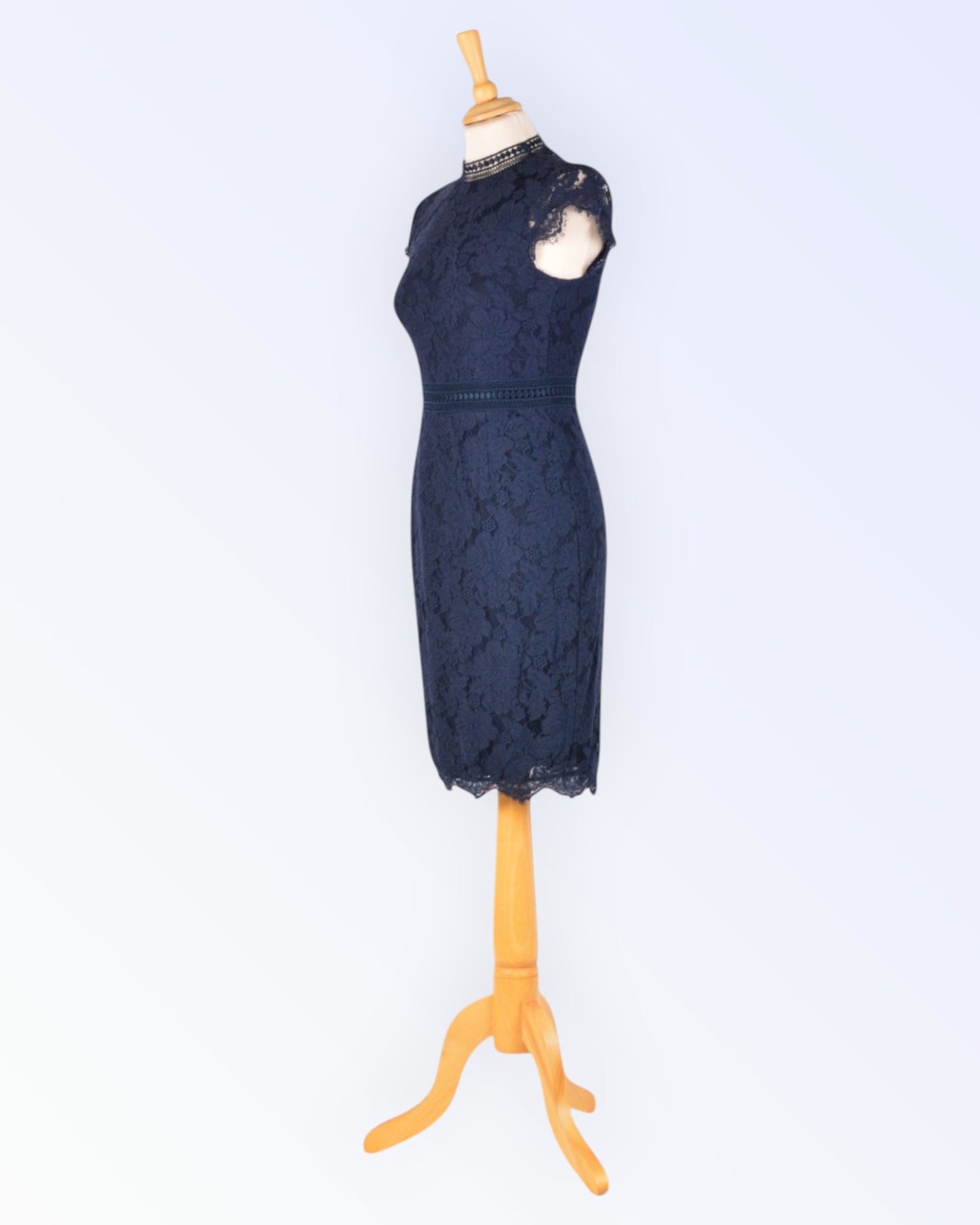 H&M pidulik pitsist kleit