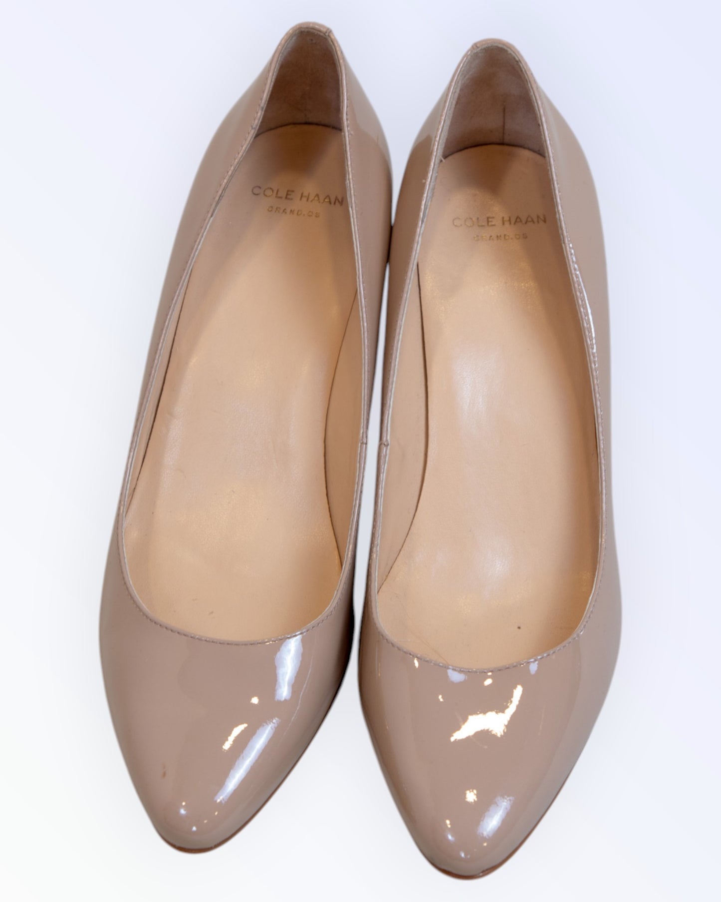 Cole Haan beežid lakk-kingad