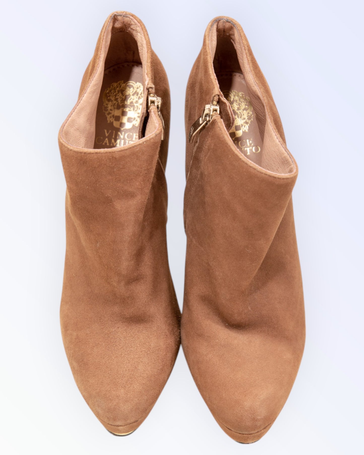 Vince Camuto -mokkanahkaiset nilkkurit