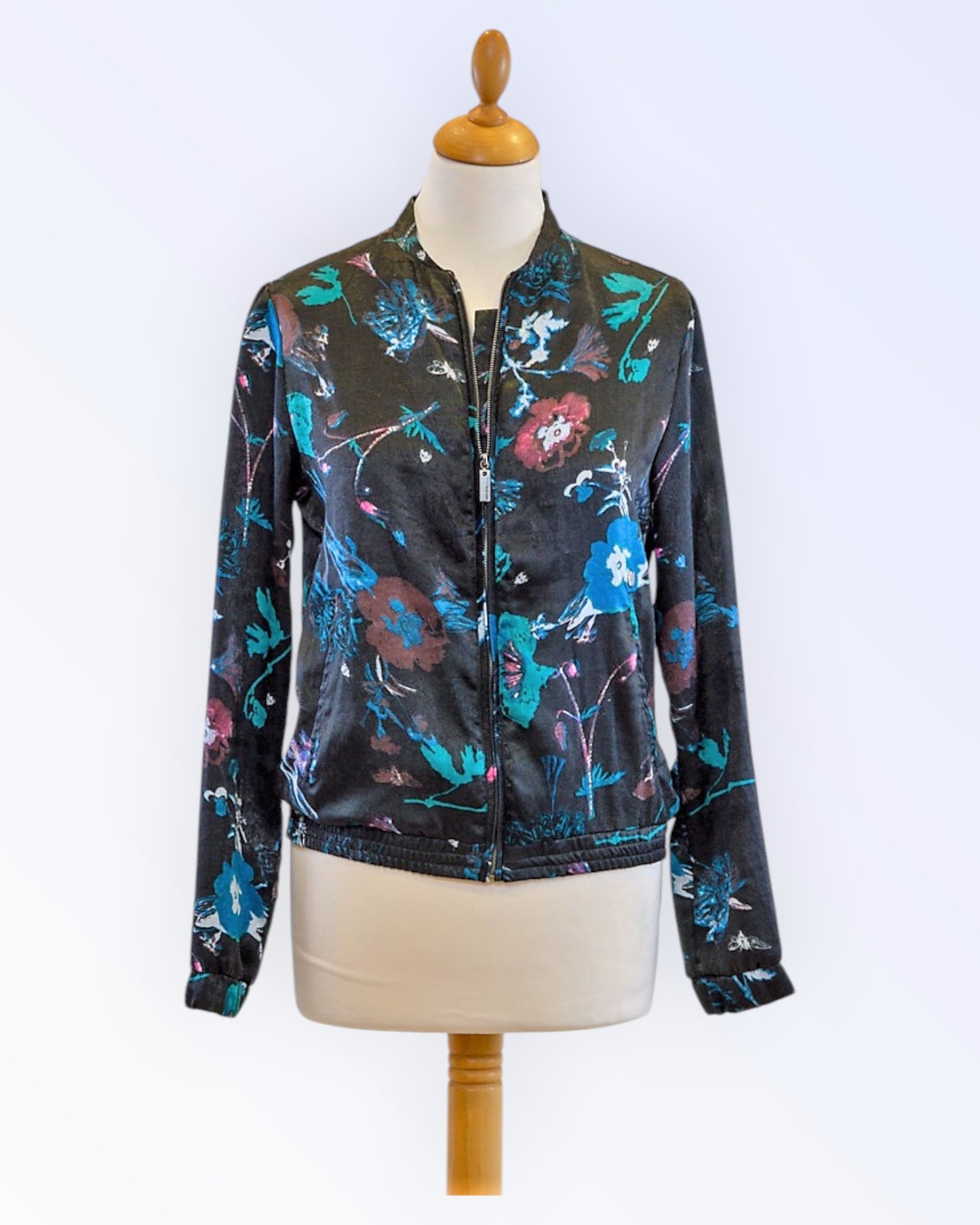 Garcia Jeans lillemustrilisest kangast sportlik jakk