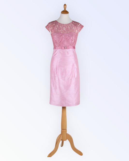Roosa vintage-stiilis kokteilkleit