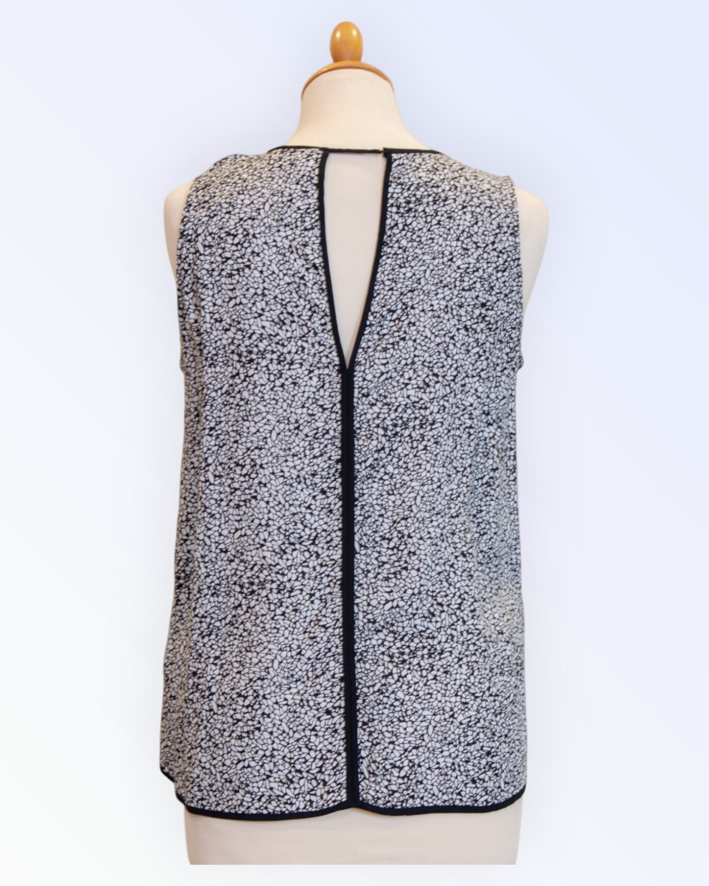 Alba Moda black and white top