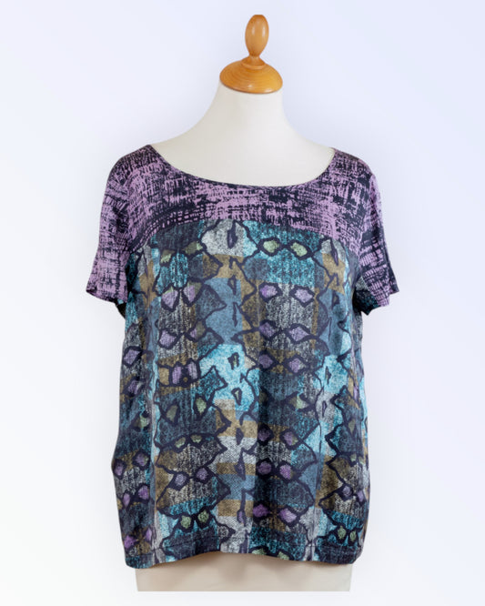 Hugo Boss top