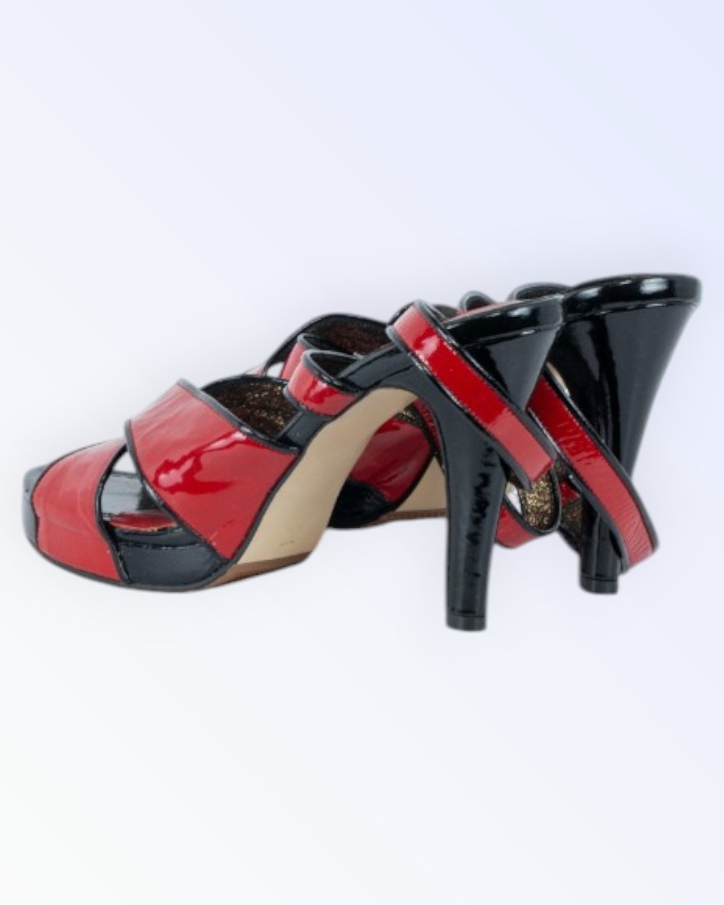 Tango punased sandaalid