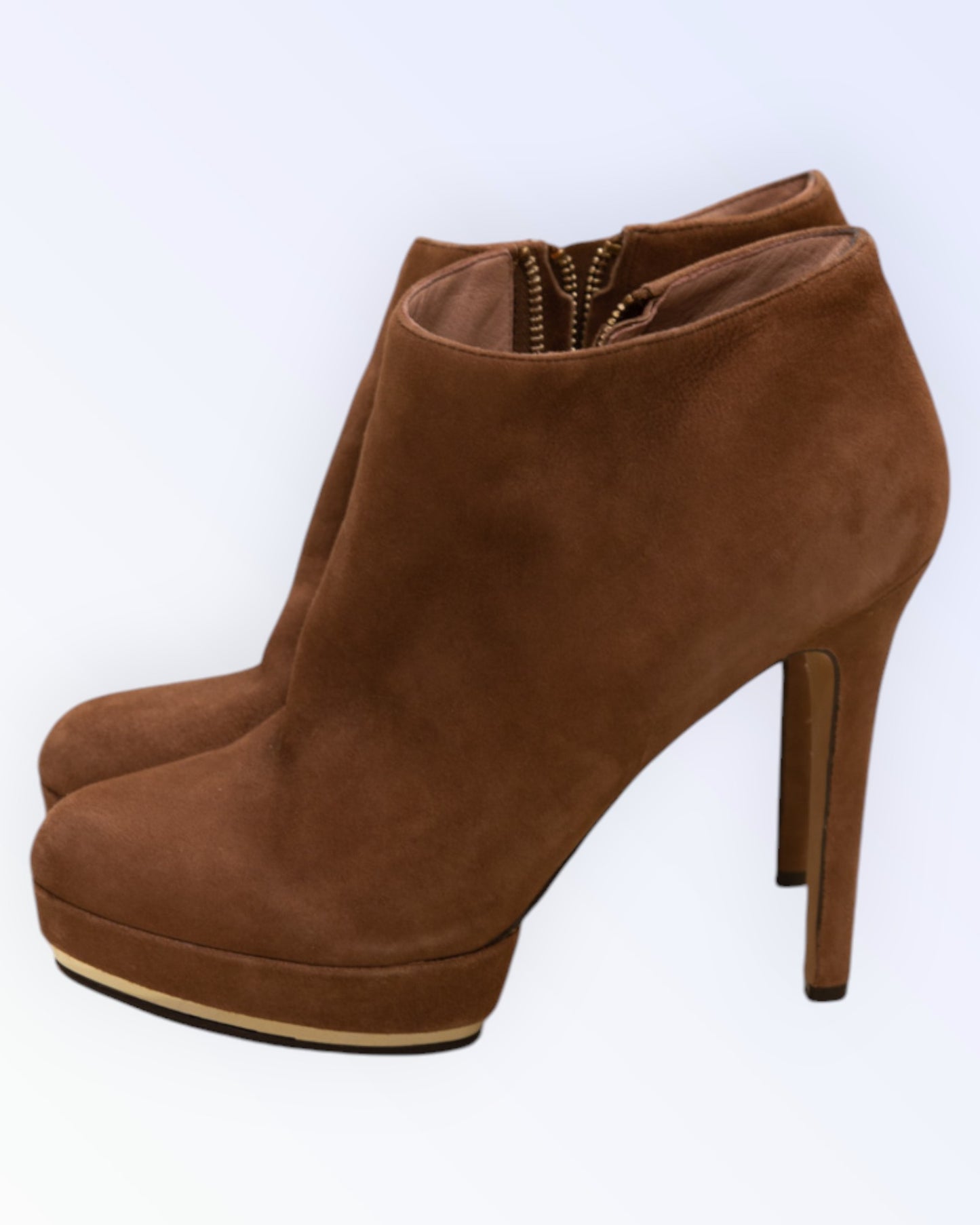 Vince Camuto -mokkanahkaiset nilkkurit