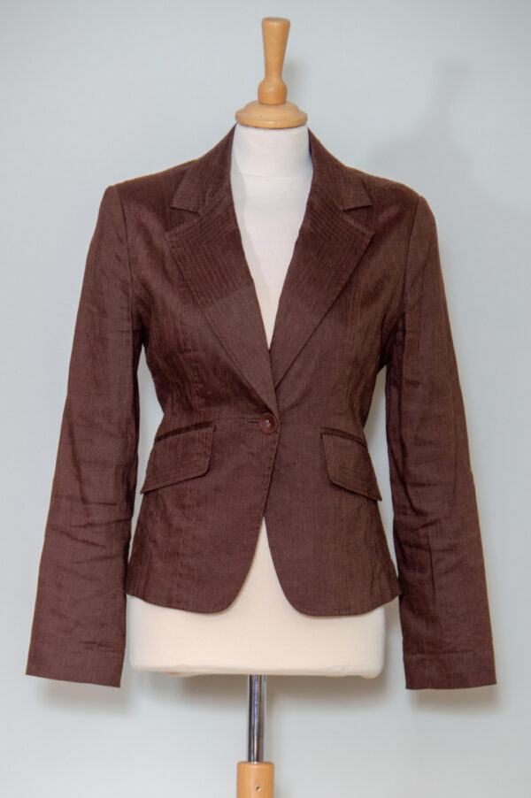 Summer jacket made of brown fabric