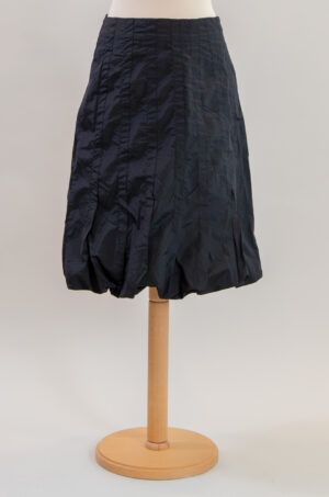 Rinascimento pleated taffeta black balloon skirt