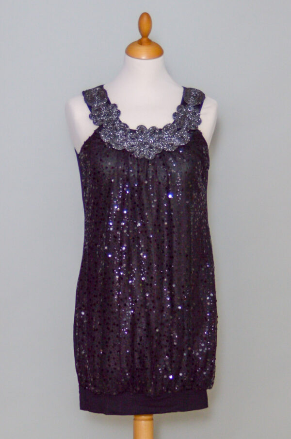 jersey tunic embellished with sequins and lace