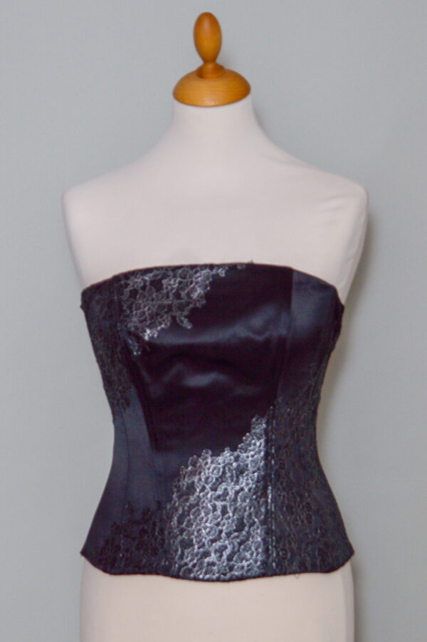 corsage top with silver lace application