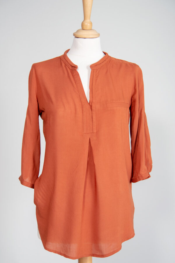 loose fit blouse-tunic