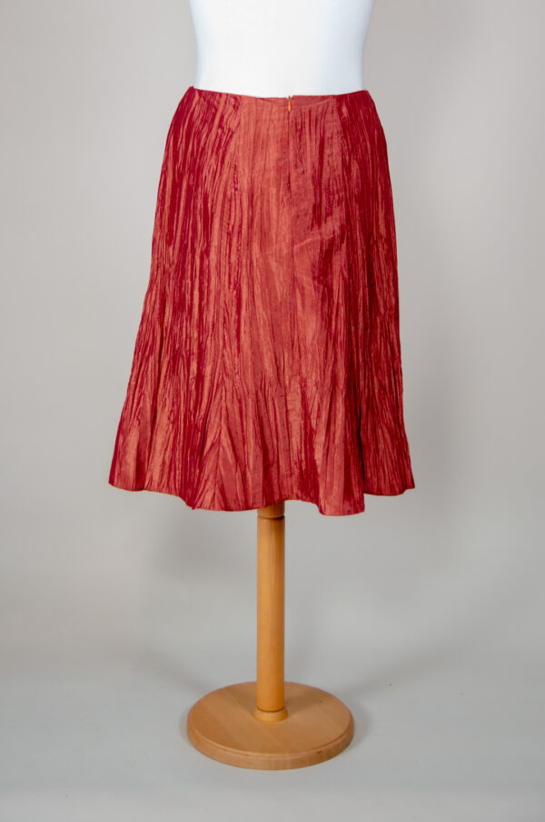 flared-hem mid-length skirt