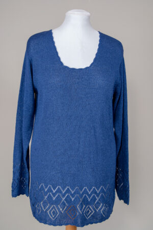 Arlene Collections blue knitted tunic