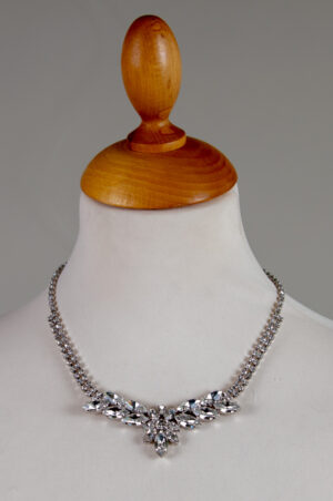 necklace with crystals