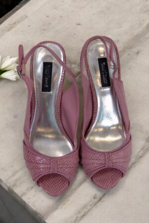 Pink artificial leather open high heel shoes