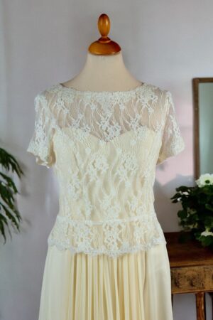 Natural white lace top with peplum