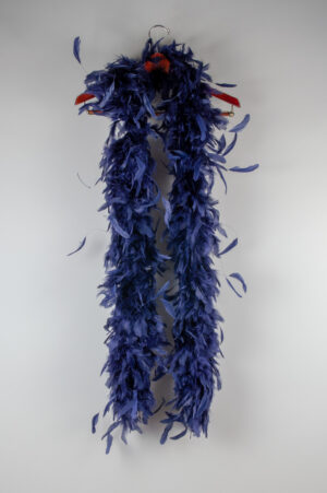 Feather boa made of dark blue ostrich feathers