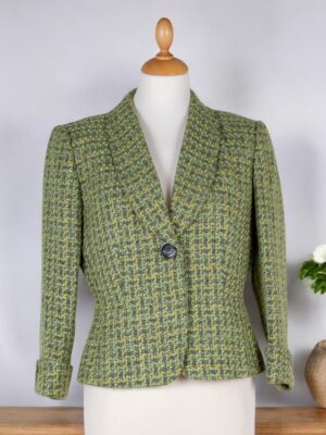 tailored blazer in green boucle fabric