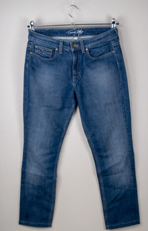 Tommy Hilfiger women's blue straight-leg jeans