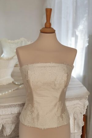 Festive natural white dupion silk corset for the bride.